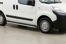 Peugeot Bipper 2008-2017 рр. Бокові пороги Maydos V1 (2 шт., Алюміній ↗ нерж) фото 1