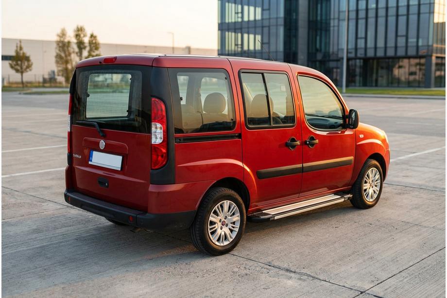 Fiat Doblo I 2005-2010 рр. Бокові пороги Rainbow (2 шт., Алюміній) Image