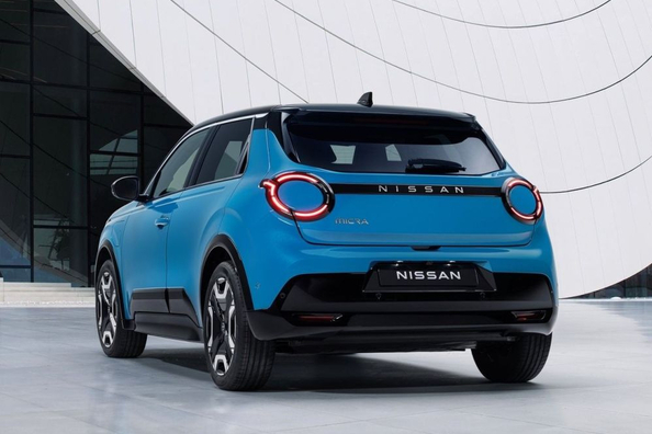 Огляд Nissan Micra 2025: Від бензину до електричної тяги Фото 4