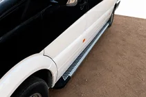 Volkswagen Crafter 2006-2016 рр. Бокові пороги Line (2 шт., алюміній) фото 1