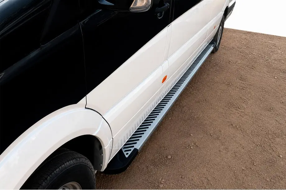 Volkswagen Crafter 2006-2016 рр. Бокові пороги Line (2 шт., алюміній) Image