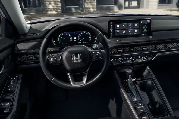 Honda Accord XI покоління: Огляд елегантного седана Фото 5