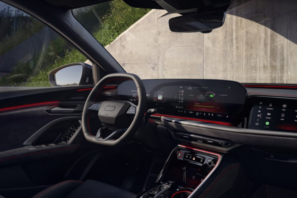 Audi Q5 Sportback 2025: Огляд стильного крос-купе Фото 5