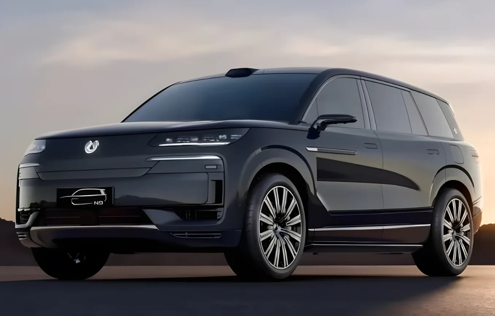 Denza N9 EV 2025: Огляд електричного позашляховика