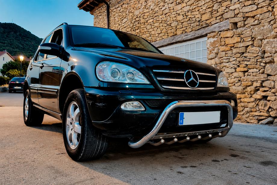 Mercedes ML W163 1997-2005 рр. Кенгурятник WT004 (нерж.)