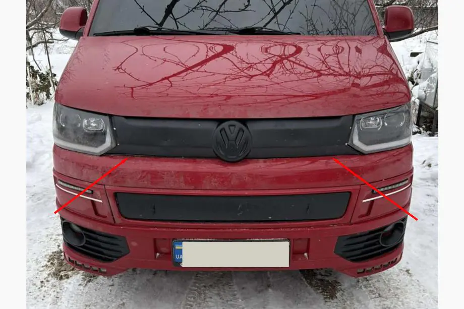 Volkswagen T5 2010-2015 рр. Зимова накладка на верхню решітку Image