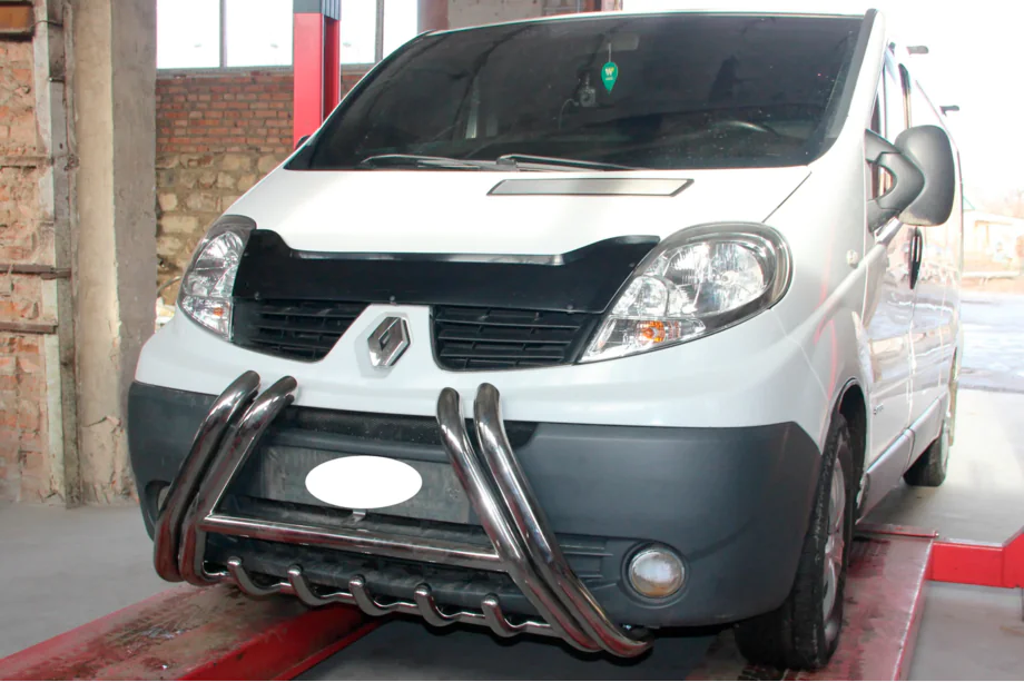 Nissan Primastar 2002-2014 рр. Кенгурятник F1-01 (нерж.) Фото 2