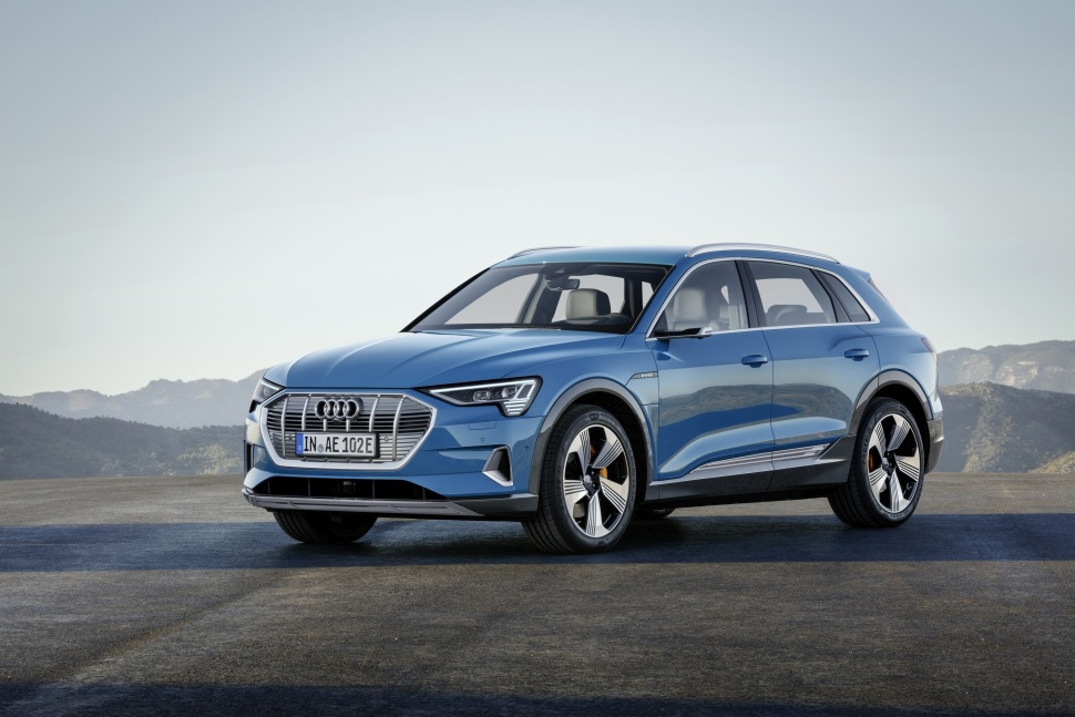 Огляд Audi e-tron 50 quattro: Електричний преміум-SUV