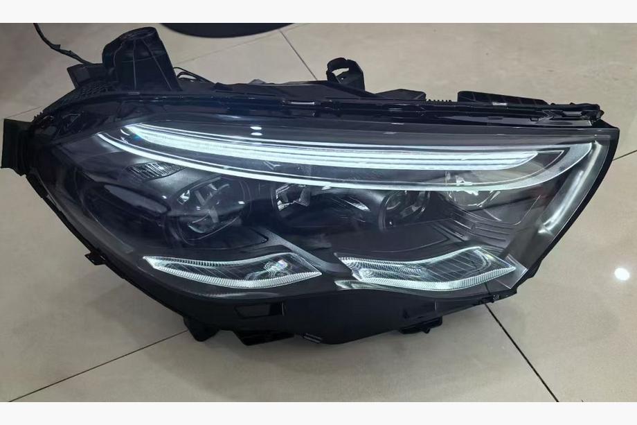 Mercedes E-сlass W214 2023- рр. Передня оптика LED (2 шт) Image