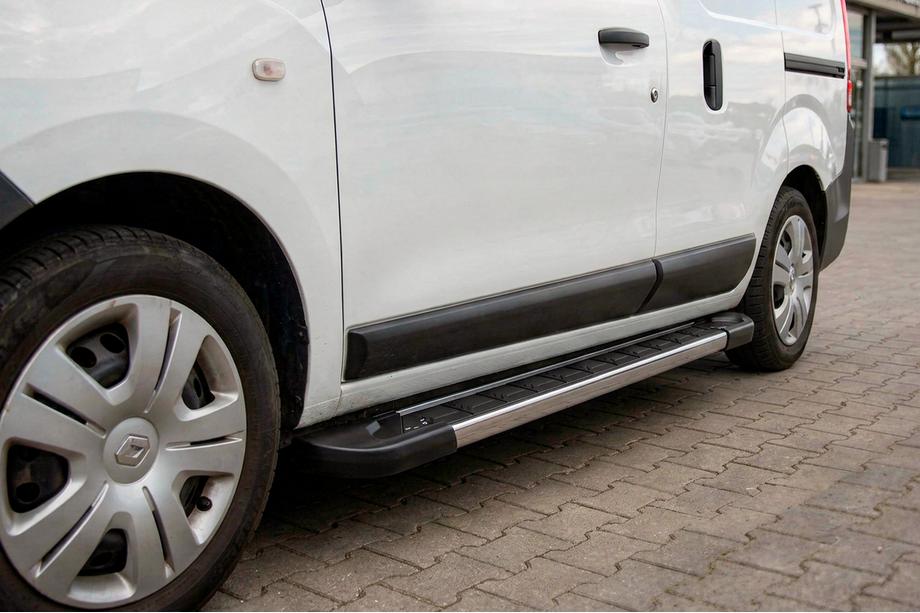 Renault Dokker 2013-2022 рр. Бокові пороги RedLine V1 (2 шт., Алюміній) Image