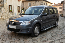 Renault Logan MCV 2005-2013 рр. Бокові пороги Sunrise (2 шт., алюміній) фото 1