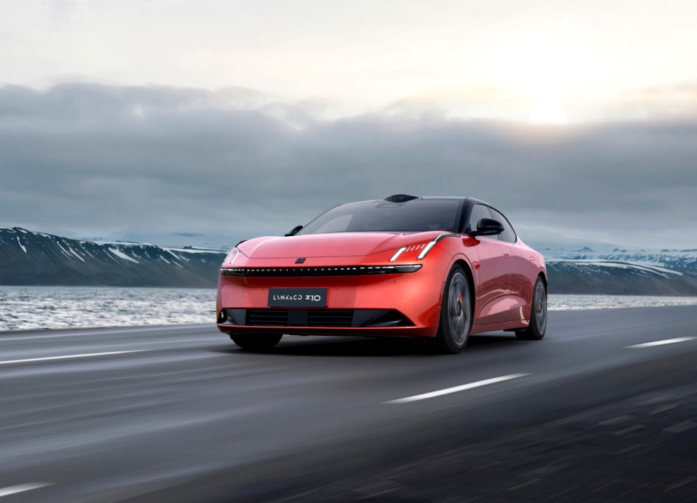 Огляд Lynk & Co Z10: Технологічний флагман з духом гран-туризму