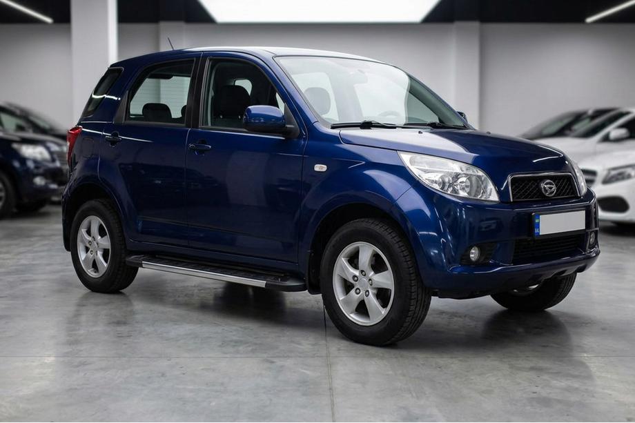 Daihatsu Terios 2006-2017 рр. Бокові пороги RedLine V1 (2 шт., алюміній) Image