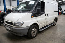Ford Transit 2000-2014 рр. Бокові пороги Tayga Grey (2 шт., алюміній) фото 1