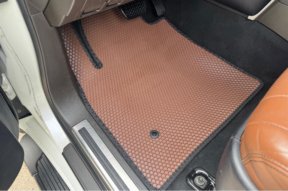 Toyota Land Cruiser 200 2007-2021 рр. Гумові килимки Carsuit (2007-2012, коричневий) Фото 5