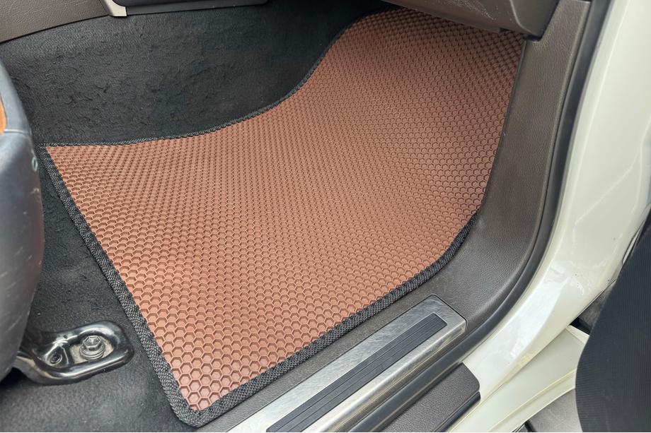 Toyota Land Cruiser 200 2007-2021 рр. Гумові килимки Carsuit (2007-2012, коричневий) Фото 2