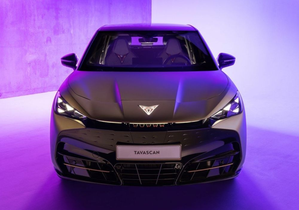 Огляд Cupra Tavascan: Електричний кросовер з іспанським характером