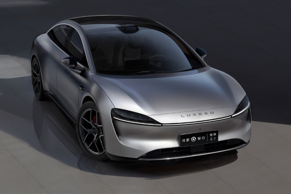 Огляд Luxeed S7: Електроседан преміум-класу