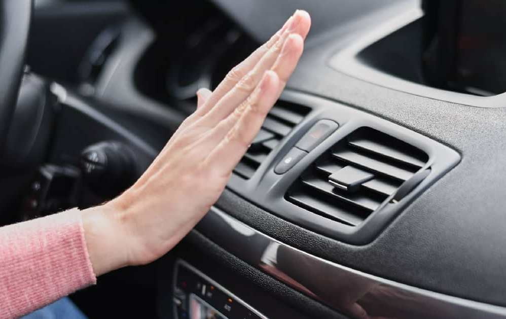 Чому автокондиціонер погано дує: можливі причини