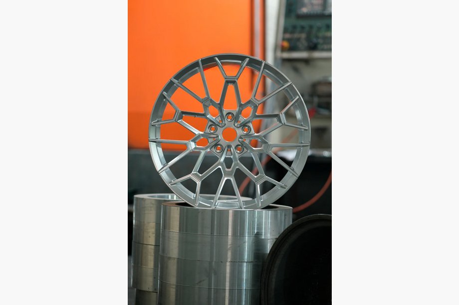 BMW 5/i5 серія G60/G60E/G61 2023- рр. Ковані диски OEM R22 V2 (4 шт) Фото 3