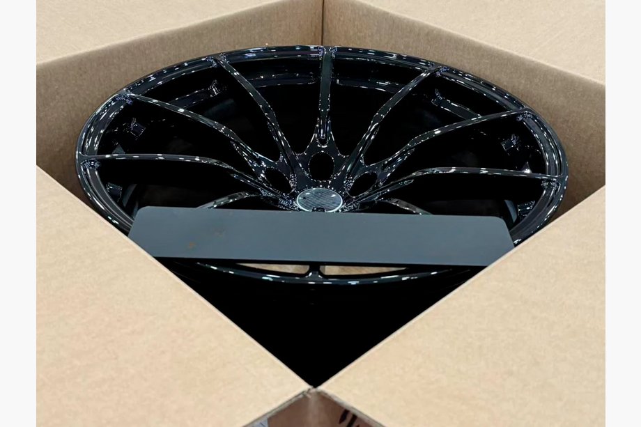 McLaren 540C/570S 2015-2020 рр. Ковані диски OEM R19 R20 V1 (4 шт) Фото 5