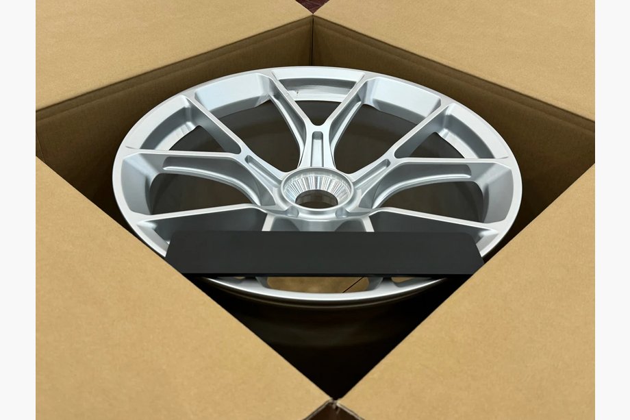Porsche 911 (991) 2011-2019 рр. Ковані диски OEM R20 V4 (4 шт) Фото 5
