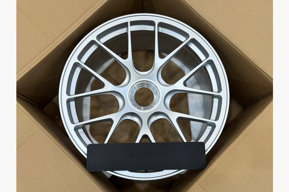 Porsche 911 (991) 2011-2019 рр. Ковані диски OEM R20 V6 (4 шт) Фото 2