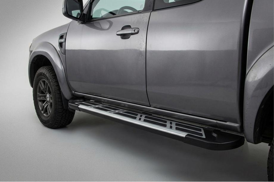 Mazda BT-50 2007-2012 рр. Бокові пороги Sunrise (2 шт., Алюміній) Image