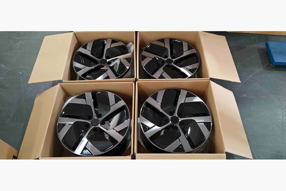 Lucid Air Ковані диски OEM R19 V1 (4 шт) Фото 4