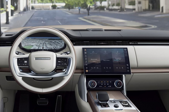 Огляд Range Rover SV P530: Вершина розкоші та потужності Фото 5