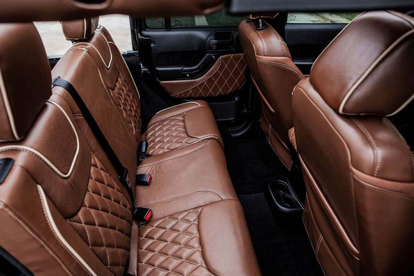 Як продовжити життя шкіряному салону автомобіля? Фото 1