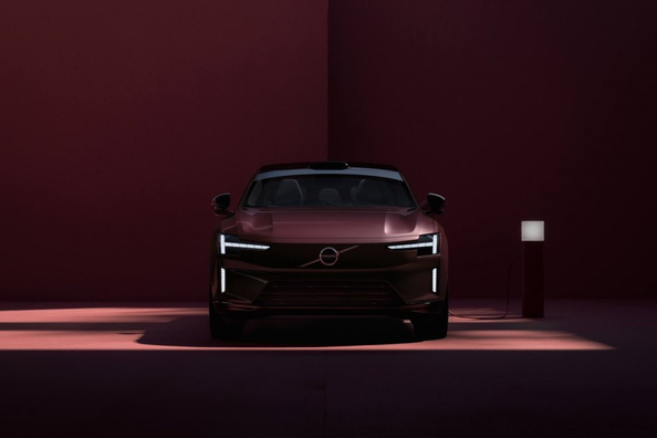 Volvo ES90 (V551) 2025: Огляд електричного ліфтбека Фото 1