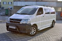 Toyota HiAce Кенгурятник WT003 Black (нерж) фото 3