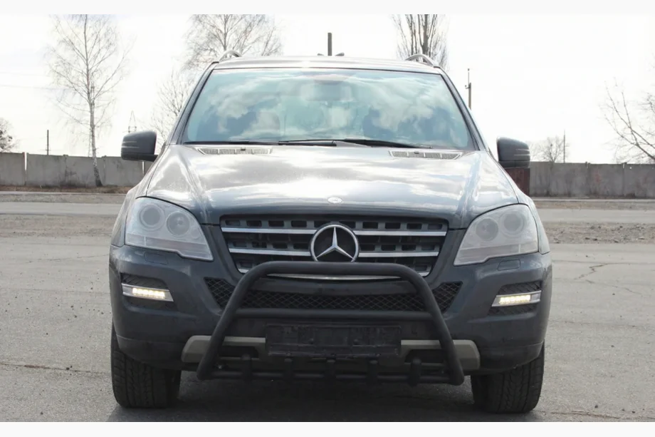 Mercedes ML W164 2005-2011 рр. Кенгурятник WT003 Black (нерж.)