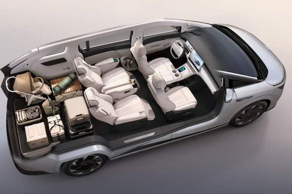 Огляд XPeng X9: футуристичний електричний MPV для сімейних подорожей Фото 6