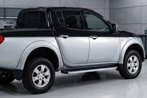 Mitsubishi L200 2006-2015 рр. Бокові пороги Fullmond (2 шт., Алюміній) фото 1