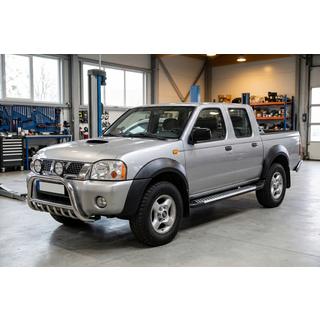 Бокові пороги Line (2 шт., Алюміній) Nissan NP300 1999-2015 рр. фото 1