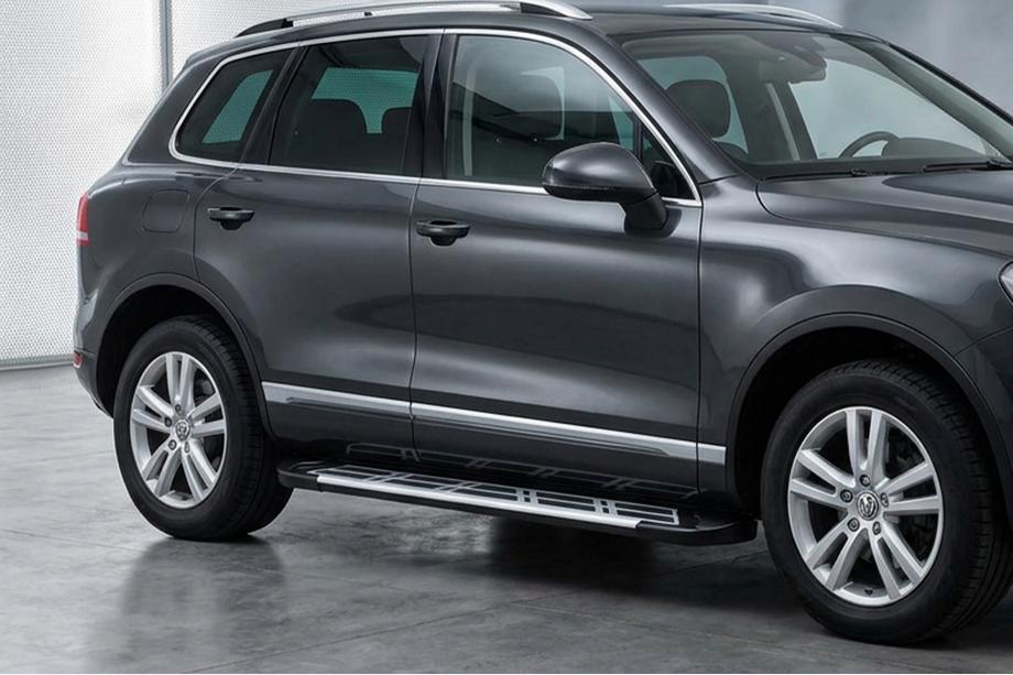 Porsche Cayenne 2003-2010 рр. Бокові пороги Sunrise (2 шт., Алюміній) Image