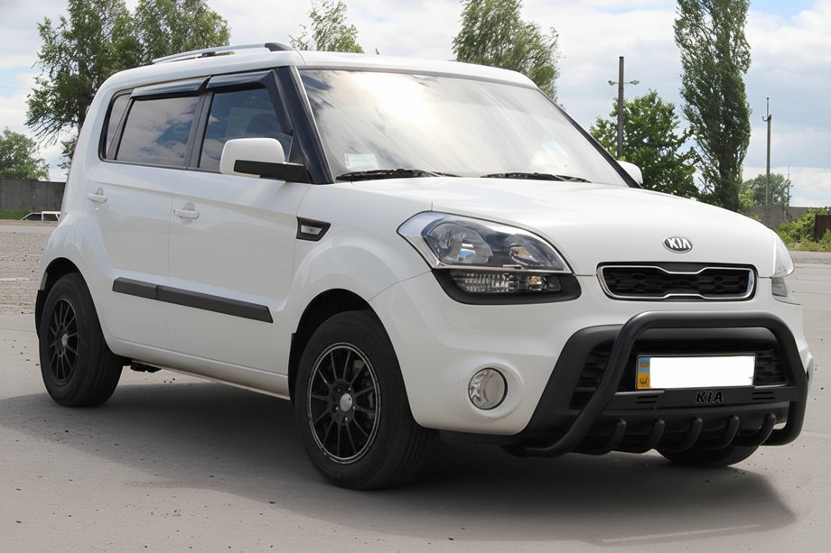 Kia Soul I 2008-2013 рр. Кенгурятник WT004 Black (нерж) Фото 2