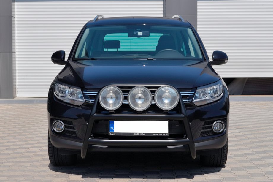 Volkswagen Tiguan 2007-2016 рр. Кенгурятник WT018 Black (нерж) Фото 2