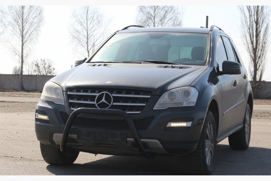 Mercedes ML W164 2005-2011 рр. Передній захист WT006 Black (нерж) Фото 3