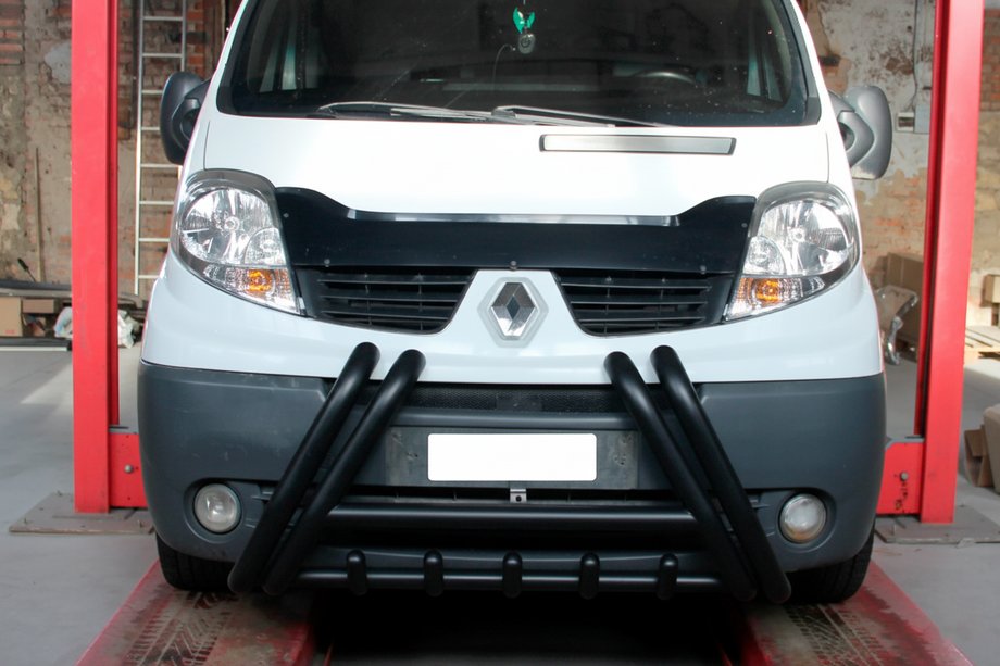 Opel Vivaro 2001-2015 рр. Кенгурятник F1-01 Black (нерж.) Фото 1