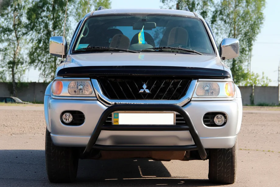 Mitsubishi Pajero Sport 1996-2007 рр. Кенгурятник WT022 Black (нерж) Фото 1