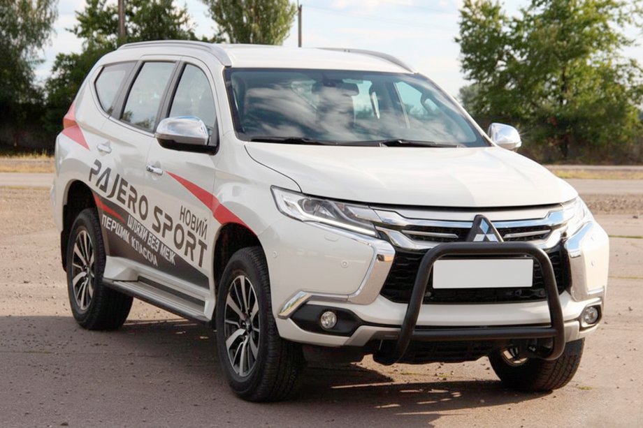 Mitsubishi Pajero Sport 2015- рр. Кенгурятник WT022 Black (нерж) Фото 2