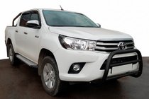 Toyota Hilux 2015- рр. Кенгурятник WT007 Black (нерж) фото 1