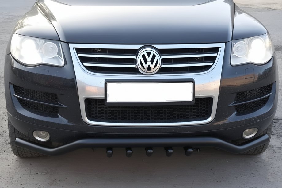 Volkswagen Touareg 2002-2010 рр. Кенгурятник ST028 Black Фото 1
