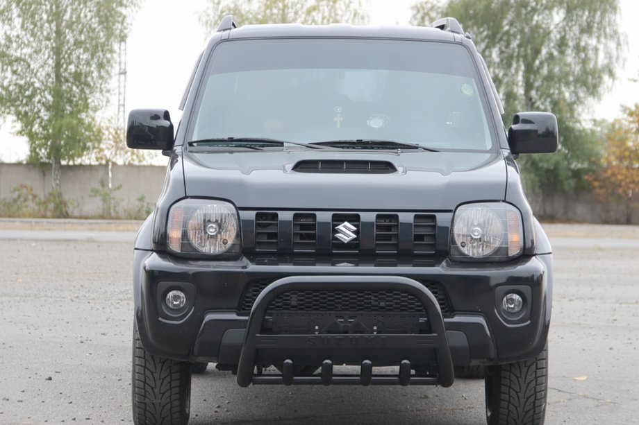 Suzuki Jimny 1998-2018 рр. Кенгурятник QT006 Black (нерж) Фото 1