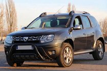 Dacia Duster 2008-2018 рр. Кенгурятник WT002 Black (нерж) фото 3