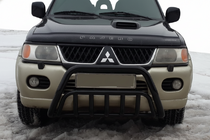 Mitsubishi Pajero Sport 1996-2007 рр. Кенгурятник WT002 Black (нерж) фото 1