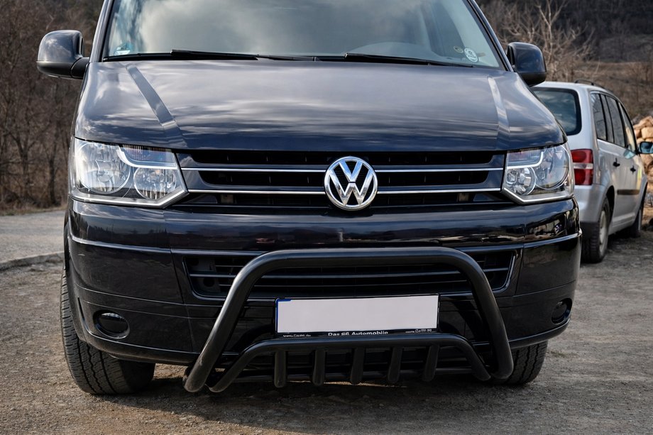 Volkswagen T5 2010-2015 рр. Кенгурятник WT002 Black (нерж) Image